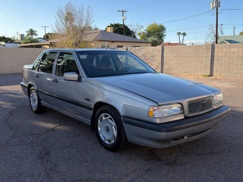 Used 1996 Volvo 850 Sedan image 3