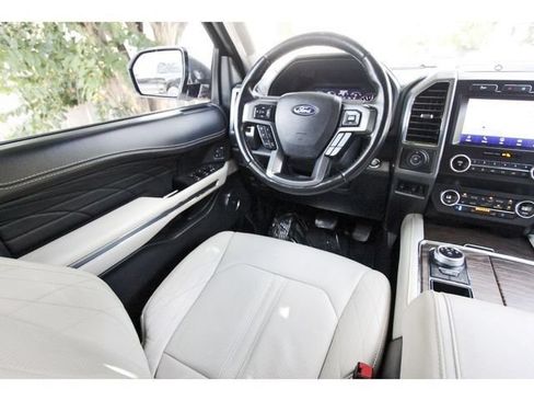 Used 2021 Ford Expedition Platinum RWD image 7