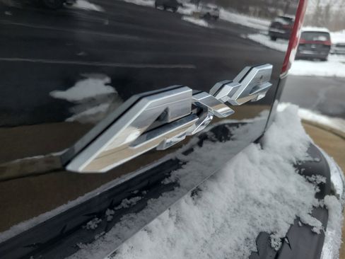 Used 2024 RAM 2500 Big Horn w/ Bed Utility Group image 23