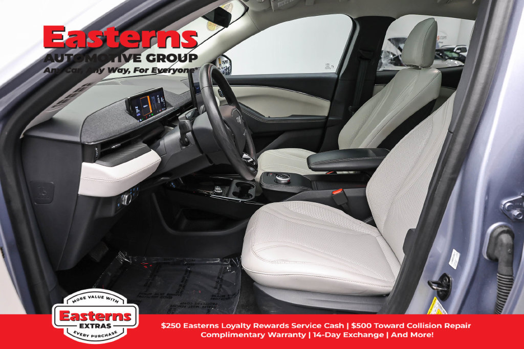 Used 2022 Ford Mustang Mach-E Premium AWD/4WD image 15