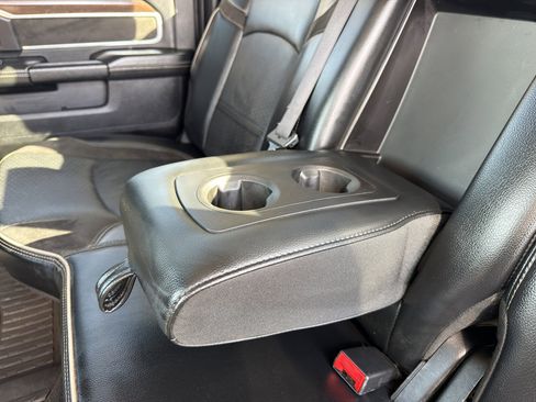 Used 2024 RAM 3500 Laramie image 13