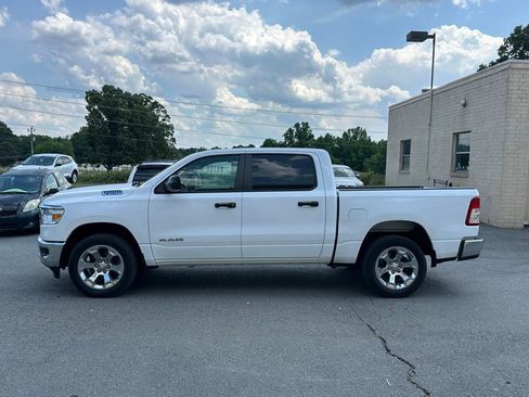 Used 2023 RAM 1500 Big Horn AWD/4WD image 2