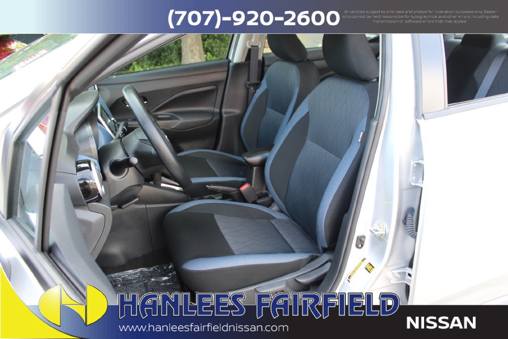 Used 2025 Nissan Versa SV w/ Trunk Package FWD image 12