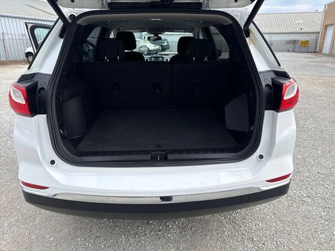 Used 2018 Chevrolet Equinox LT image 15