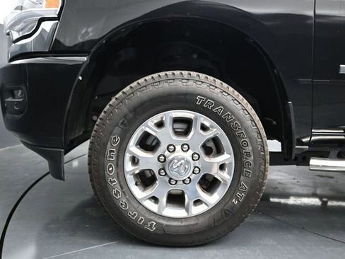 Used 2024 RAM 2500 Laramie w/ Safety Group AWD/4WD image 19