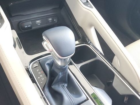 Used 2024 Kia Telluride EX FWD image 29