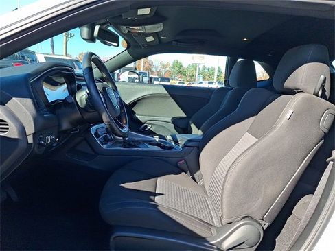 Used 2022 Dodge Challenger GT w/ Blacktop Package image 11