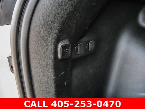 Used 2020 Jeep Cherokee Limited FWD image 69