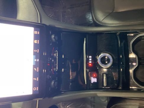 Used 2021 Jeep Grand Cherokee L Limited w/ Trailer Tow Group (B) image 18