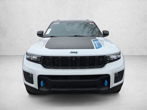 Used 2022 Jeep Grand Cherokee Trailhawk w/ Advanced Protech Group II image 2