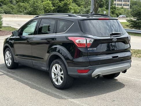 Used 2018 Ford Escape SE w/ SE Sync 3 Package AWD/4WD image 21