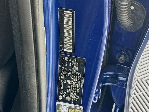 Used 2020 Kia Forte LXS image 29