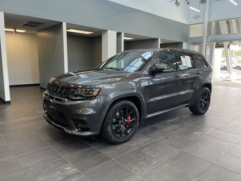 Used 2021 Jeep Grand Cherokee SRT AWD/4WD image 6