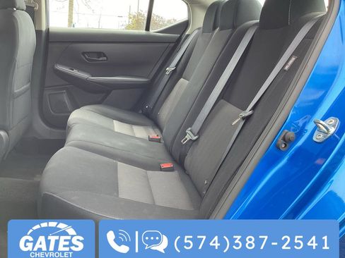 Used 2025 Nissan Sentra SV FWD image 14