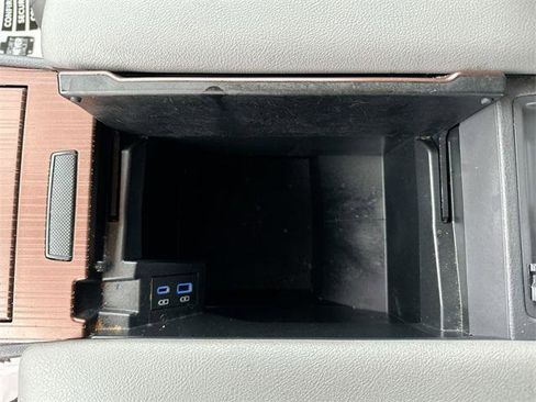 Certified 2024 Toyota Sienna XLE w/ XLE Plus Package image 21