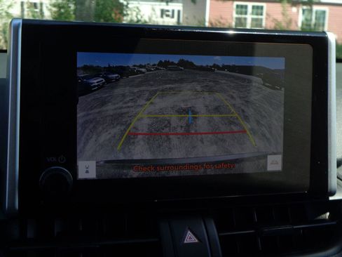 Used 2025 Toyota RAV4 XLE w/ Convenience Package AWD/4WD image 15