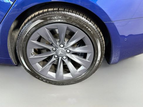 Used 2020 Tesla Model S Long Range AWD/4WD image 36