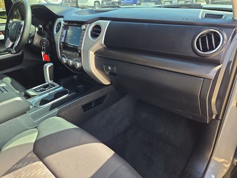 Used 2020 Toyota Tundra SR5 w/ SR5 Upgrade Package RWD image 29