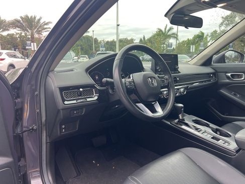 Used 2024 Honda Civic EX-L image 25