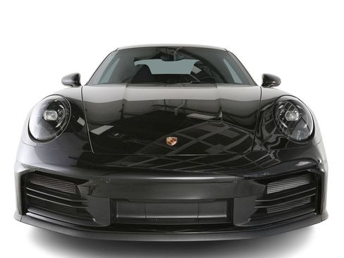 Used 2025 Porsche 911 Carrera RWD image 7
