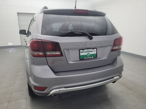 Used 2018 Dodge Journey Crossroad image 6