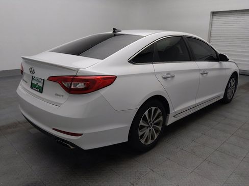 Used 2016 Hyundai Sonata Sport w/ Option Group 02 FWD image 9