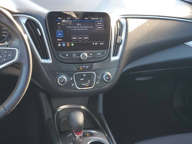 Used 2022 Chevrolet Malibu RS FWD image 13