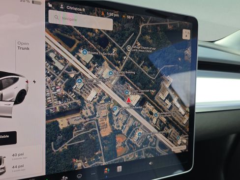 Used 2021 Tesla Model 3 Performance image 22