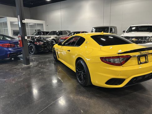 Used 2018 Maserati GranTurismo MC RWD image 6