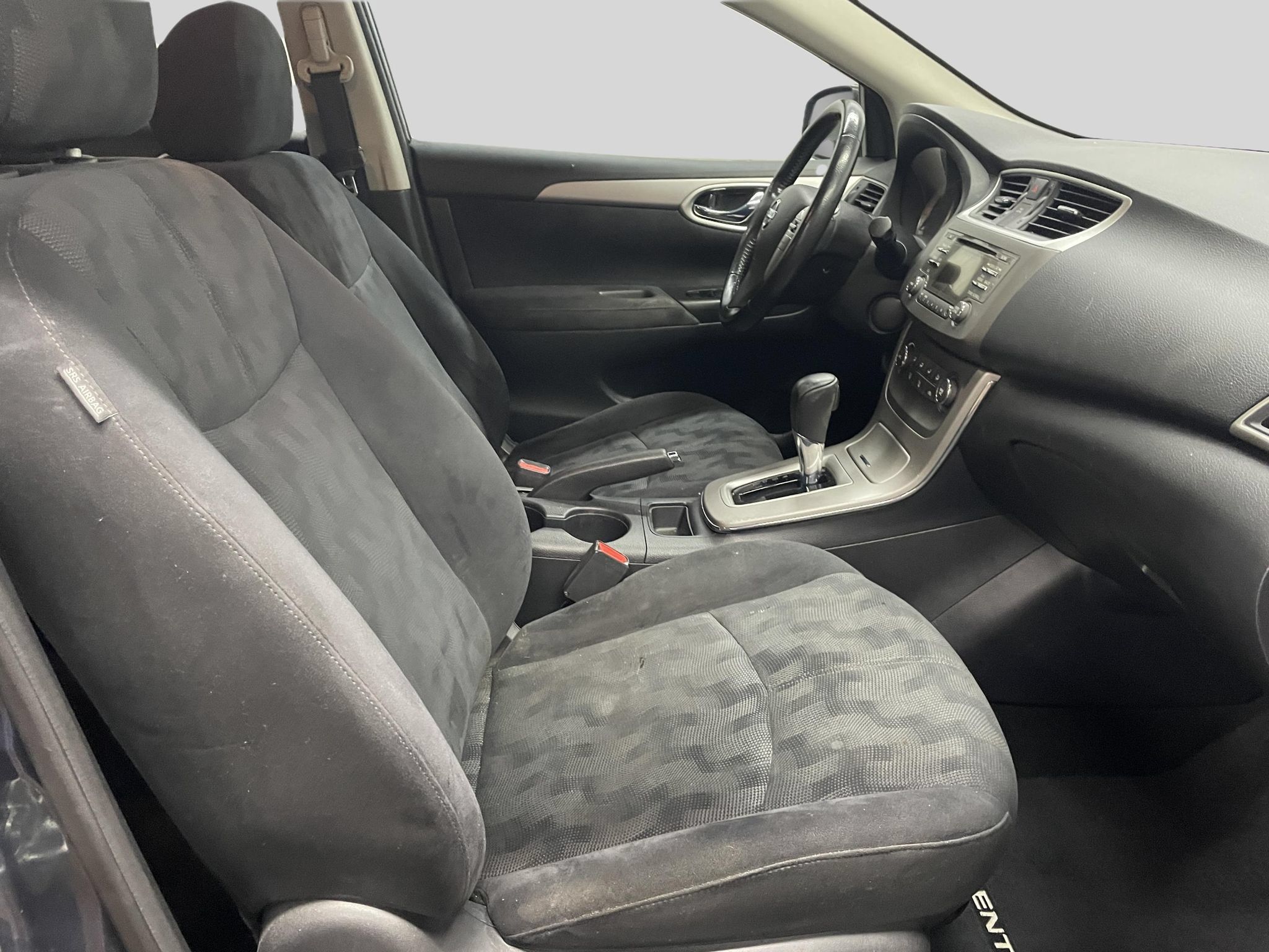 Used 2013 Nissan Sentra SV w/ Driver Pkg FWD image 9
