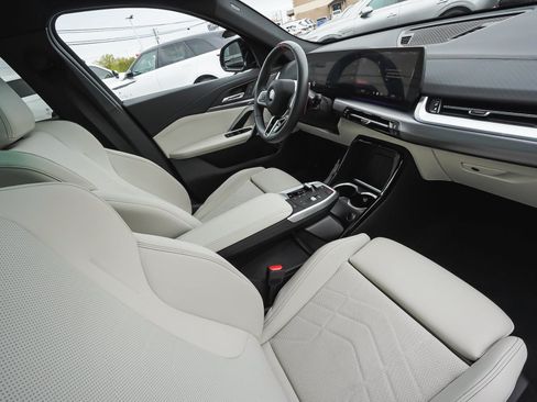 Used 2026 BMW X2 M35i w/ Convenience Package AWD/4WD image 40