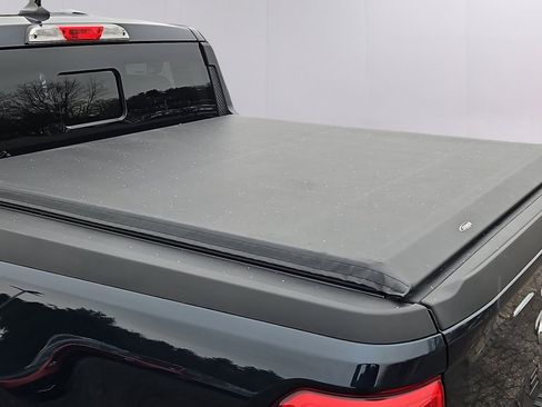 Used 2023 Ford Maverick Lariat w/ Lariat Luxury Package image 17