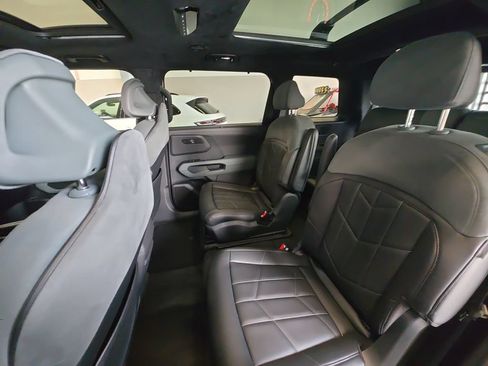 Used 2027 Kia Telluride SX Prestige X-Pro AWD/4WD image 22