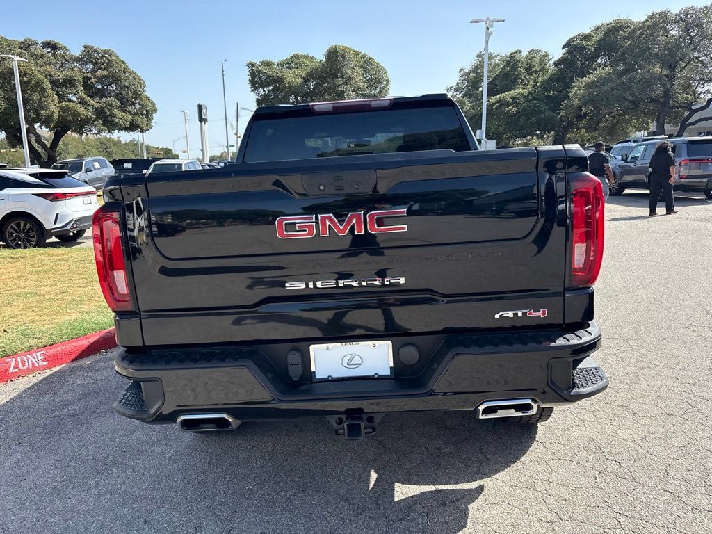 Used 2021 GMC Sierra 1500 AT4 AWD/4WD image 4