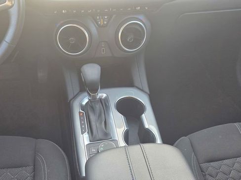 Used 2021 Chevrolet Blazer LT image 17