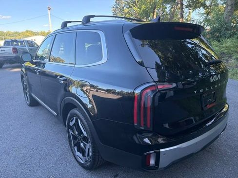 Used 2024 Kia Telluride EX AWD/4WD image 3