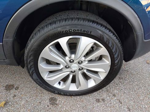Used 2020 Buick Encore Preferred FWD image 21