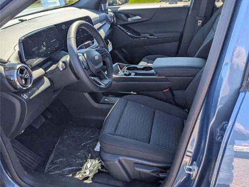 New 2026 Chevrolet Equinox LT FWD image 11