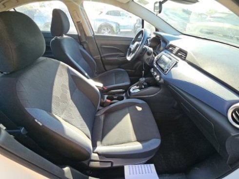 Used 2023 Nissan Versa SV FWD image 7