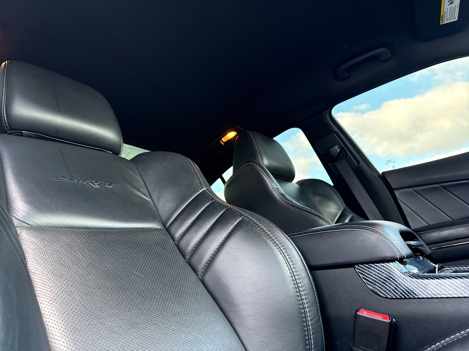 Used 2016 Dodge Charger SRT Hellcat w/ Harman/Kardon Audio Group RWD image 15