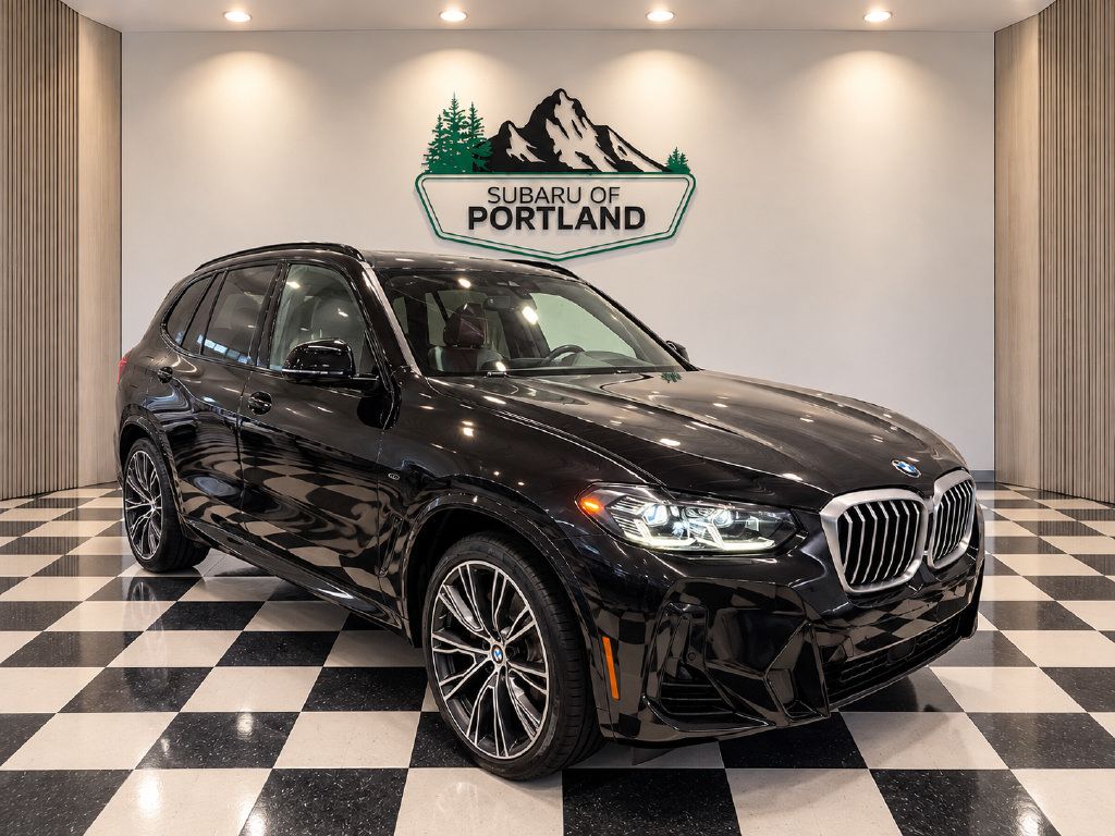 Used 2022 BMW X3 xDrive30i w/ M Sport Package 2 AWD/4WD image 3