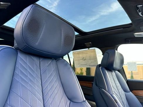 New 2026 Cadillac Vistiq Premium Luxury w/ LPO, Floor Liner Package image 16