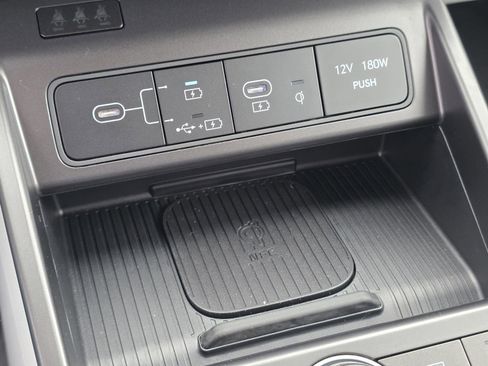 New 2026 Hyundai Kona Limited FWD image 23