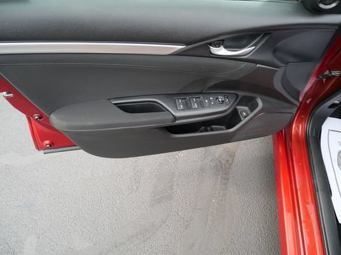 Used 2020 Honda Civic EX image 16