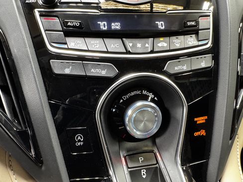 Used 2023 Acura RDX FWD w/ Technology Package image 9