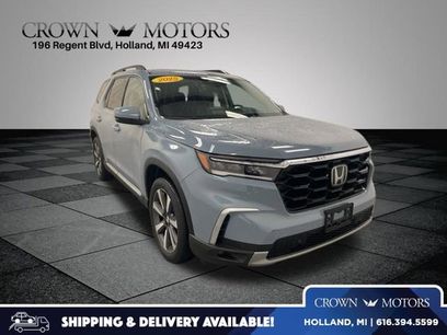 Certified 2025 Honda Pilot Touring