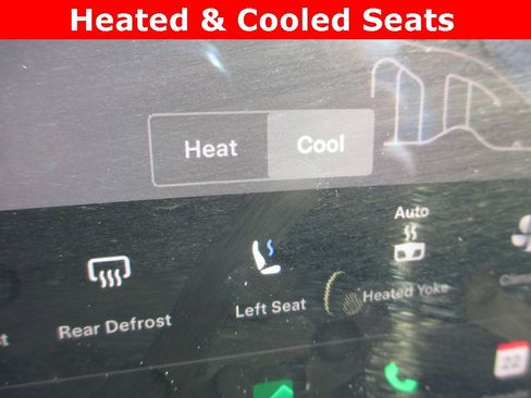 Used 2021 Tesla Model S Plaid image 15