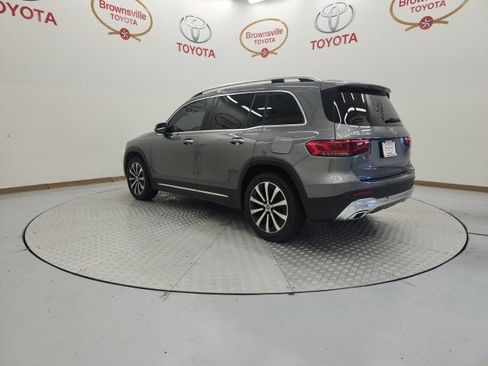 Used 2022 Mercedes-Benz GLB 250 image 6