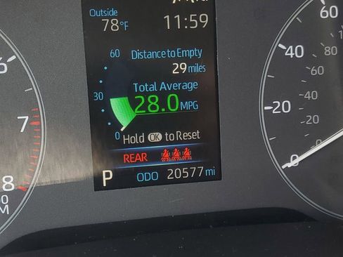 Used 2024 Toyota Corolla Cross LE FWD image 23