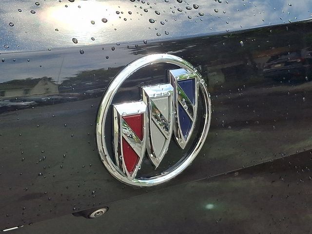 Used 2023 Buick Envision Preferred FWD image 31